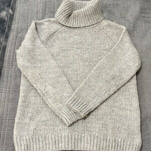 GAP Light Gray Wool/Alpaca Women’s Turtleneck Sweater
